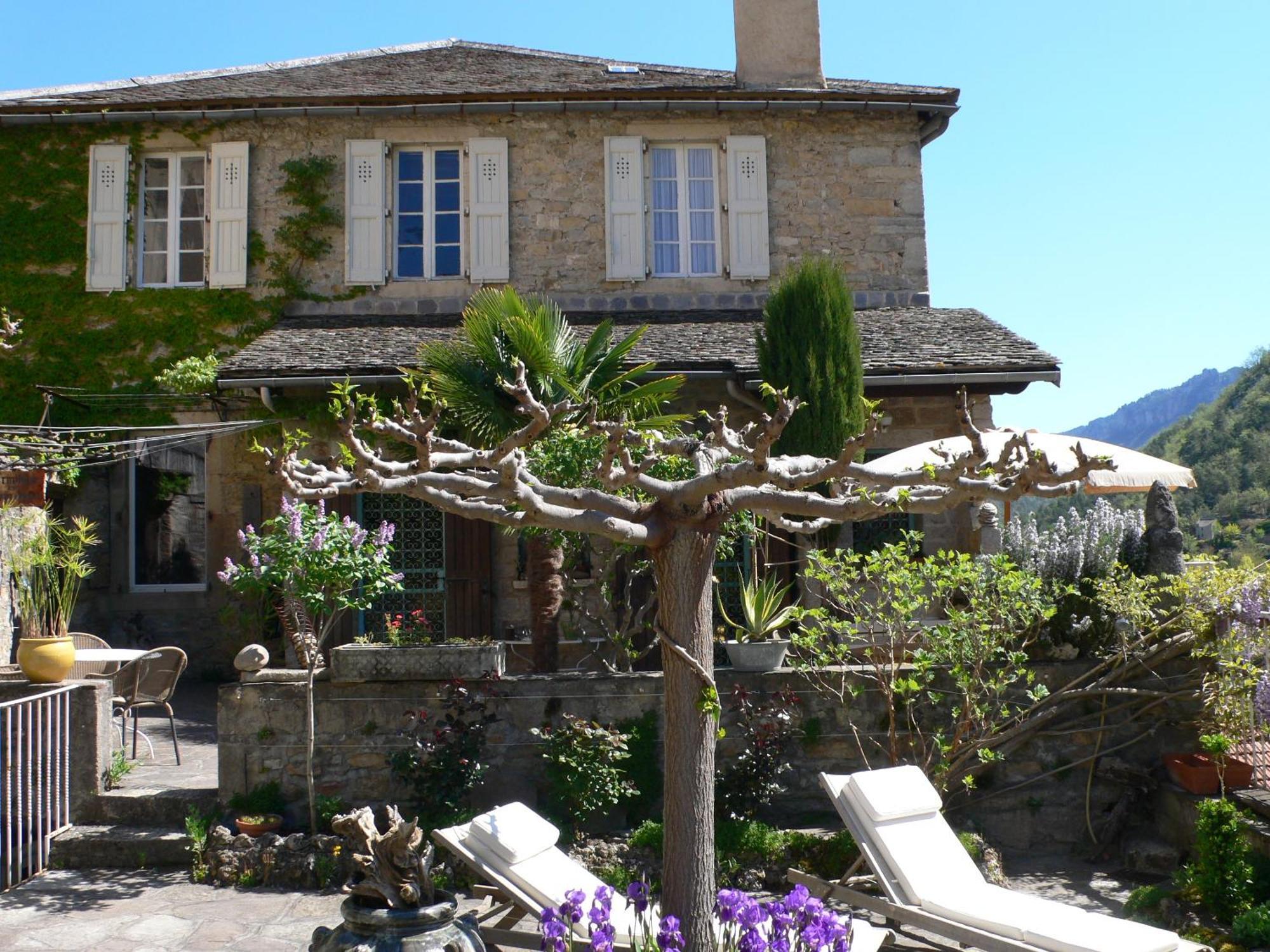 Bed and Breakfast Ermitage de Peyreleau Exterior foto